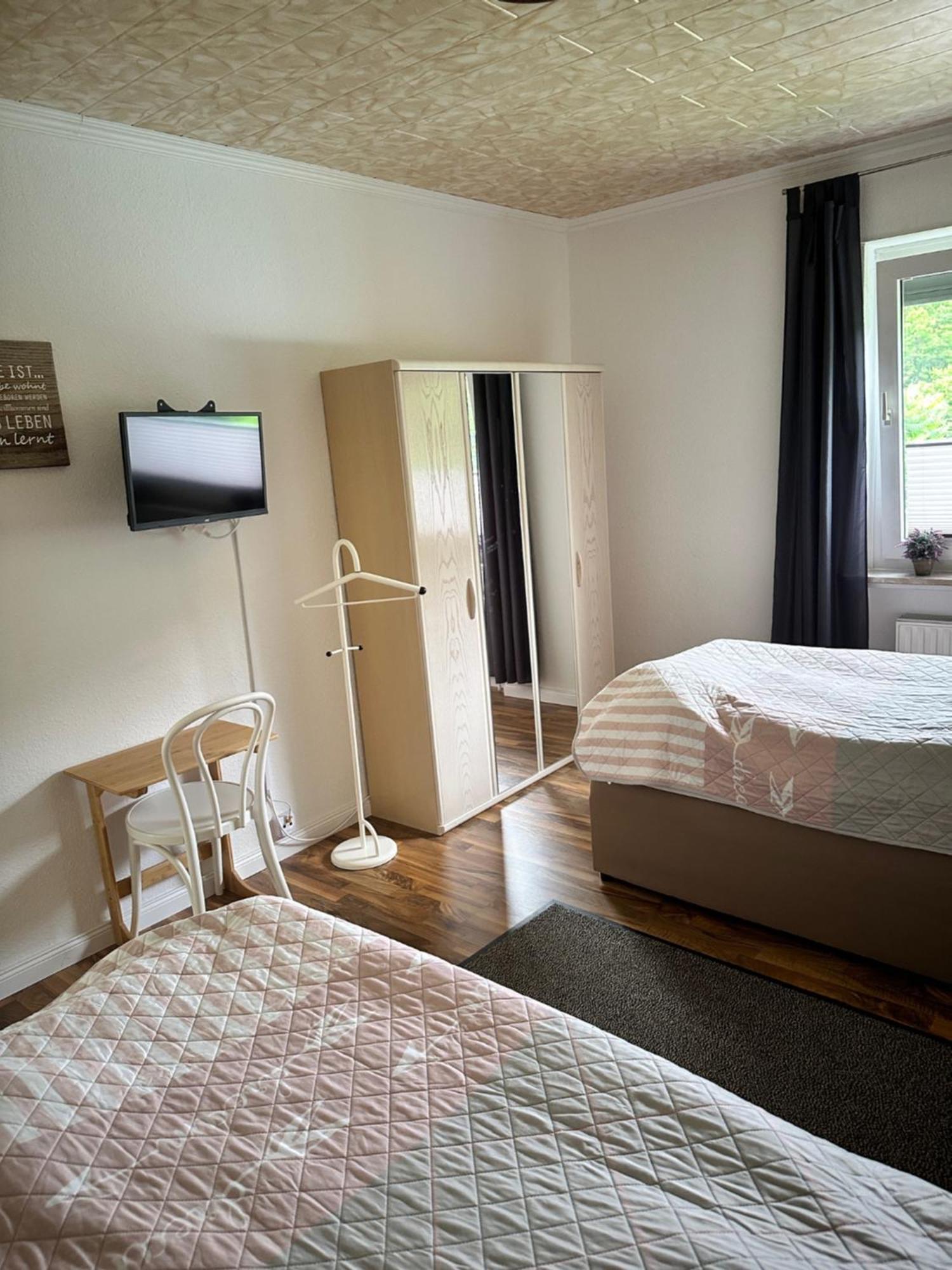 Ferienhaus Naehe Bad-Gandersheim Mit 5 Schlafzimmer Winzenburg エクステリア 写真