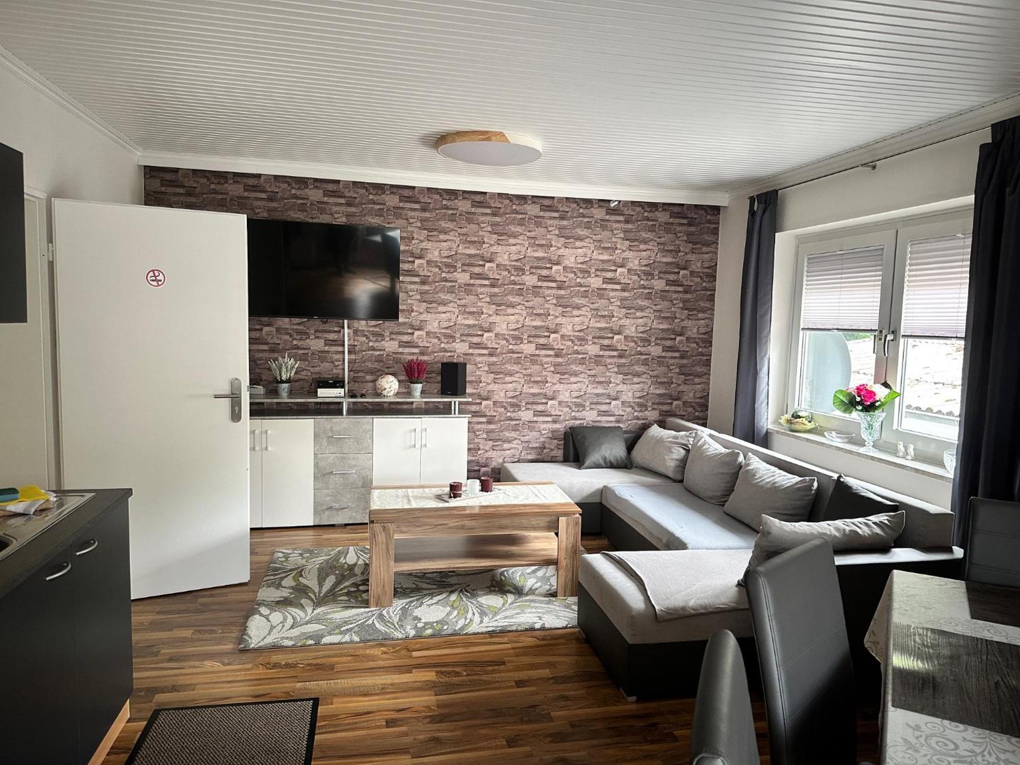Ferienhaus Naehe Bad-Gandersheim Mit 5 Schlafzimmer Winzenburg エクステリア 写真